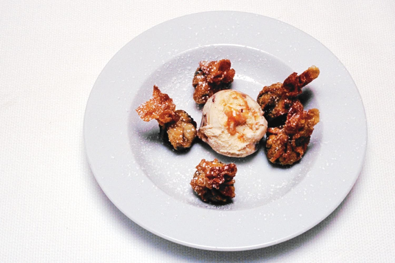 Mincemeat in Wantons with Icecream