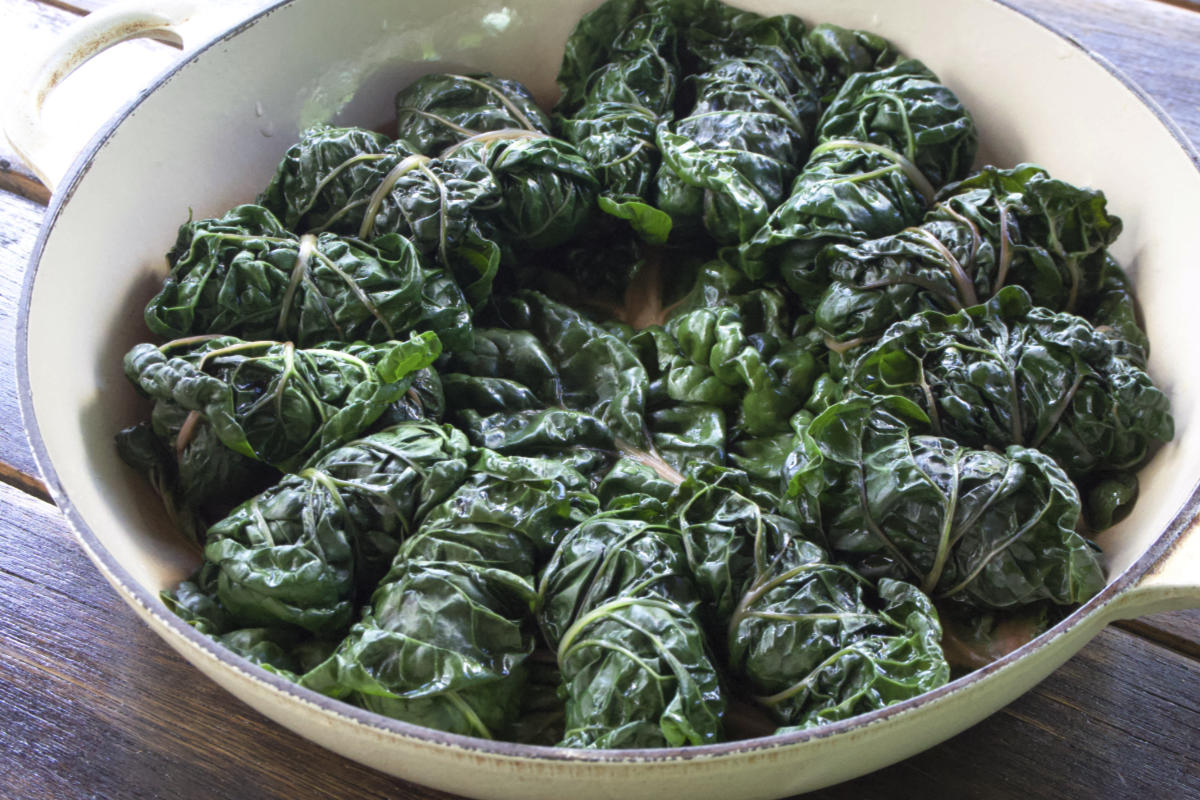 Dolmases, freshly cooked